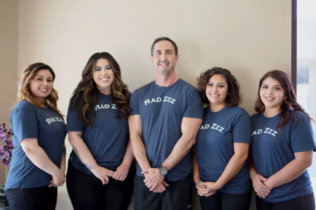 Meet Dar Radfar, DDS in Thousand Oaks